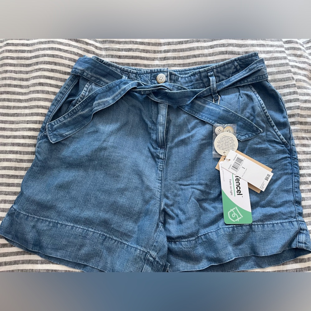 Ellie Tahari denim paper bag shorts